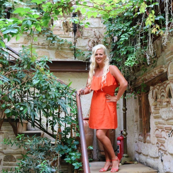 Meet your Posher, Amy - Picture 7 of 8